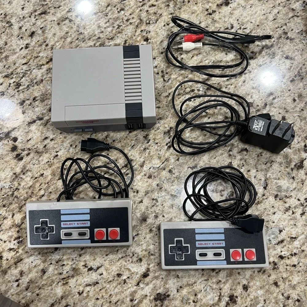 Mini Video Game Anniversary Edition Entertainment System‎ - 620 Classic Games